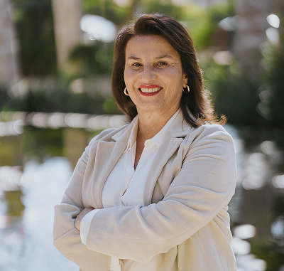 Ronit Hayon Dowek - Founder & CEO